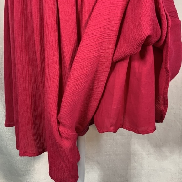 Coco + Jaimeson Fuchsia Pink Romper- NWT - Picture 10 of 15